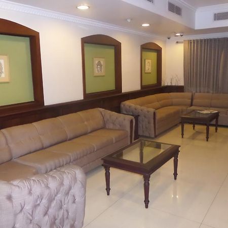Hotel Elegance Kaladi Екстер'єр фото
